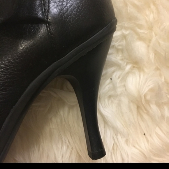 Gianni Bini Black Leather Mid-Calf Boots BNWOB - Picture 2 of 5